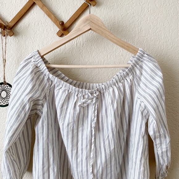 Madewell Off The Shoulder Top - Picture 2 of 8